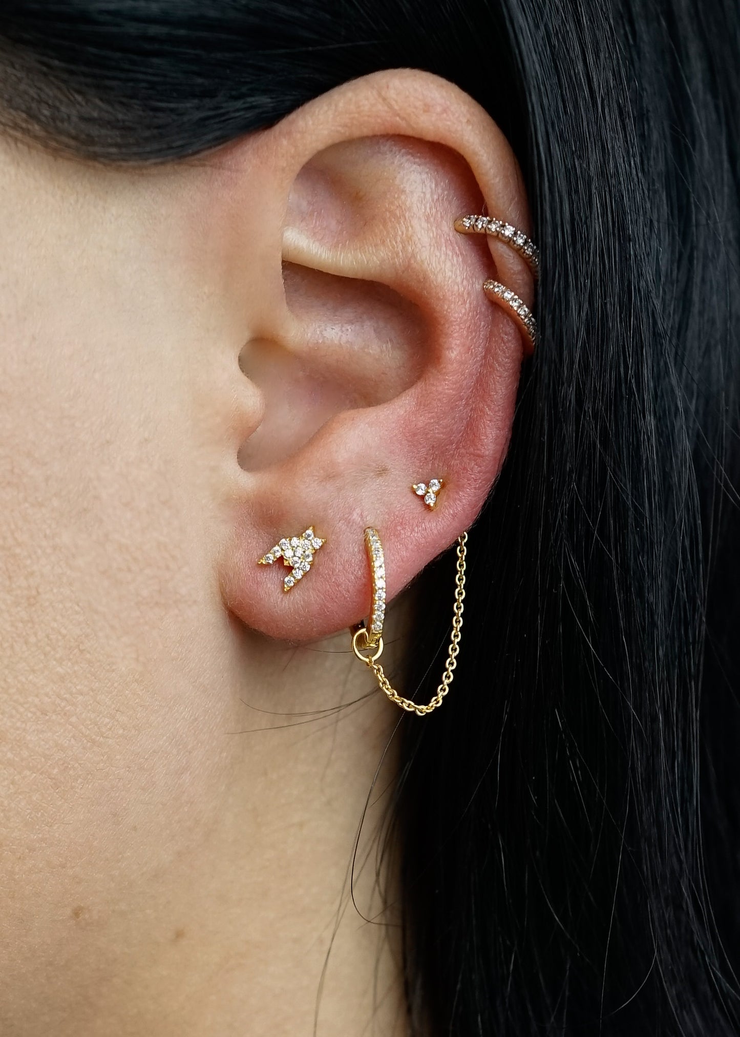 Iconic ear stud - Plaqué or jaune